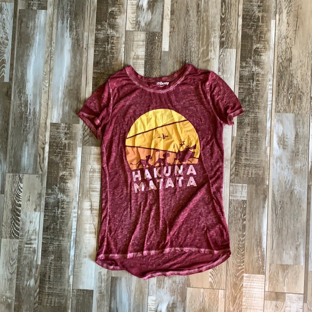 Disney Lion King T-Shirt size M